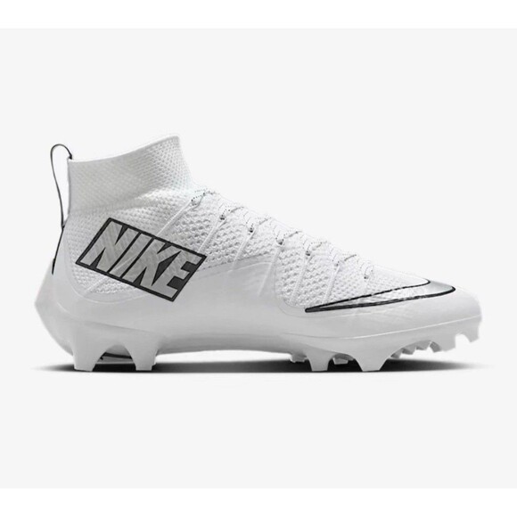 Athletic_Shoes